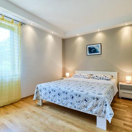 Apartments Ady Mali Losinj Ngoại thất bức ảnh